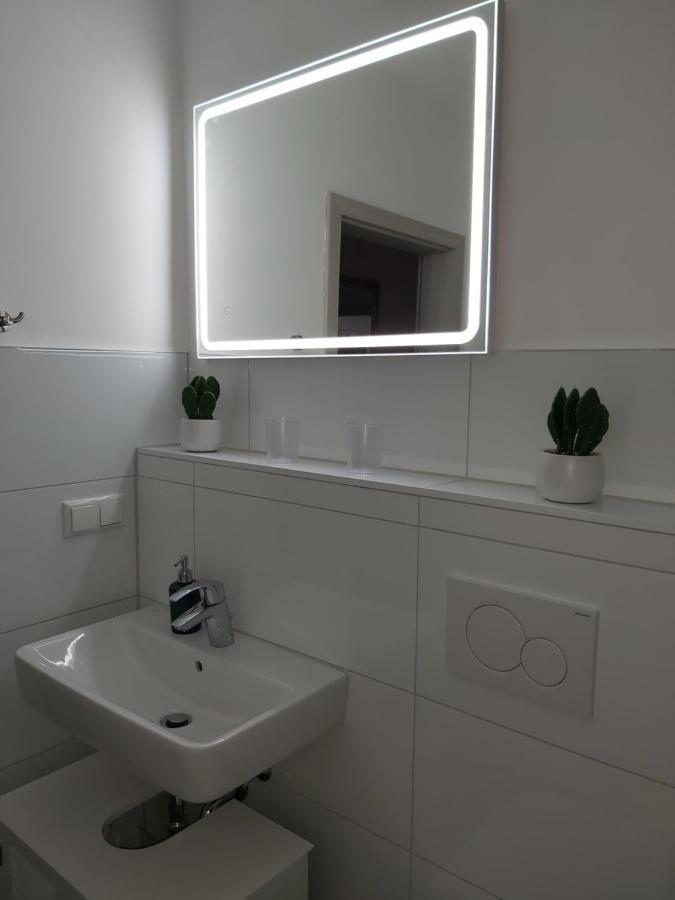Apartment Am Park Дуйсбург Екстериор снимка